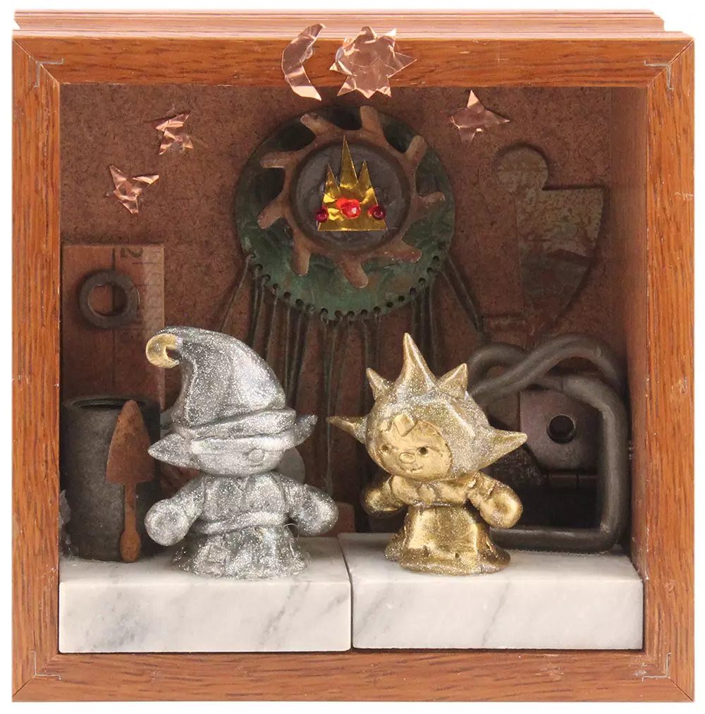 Casper & Nova, Louie Zong