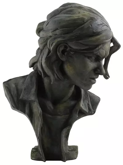 Ellie - Bust, Mordis